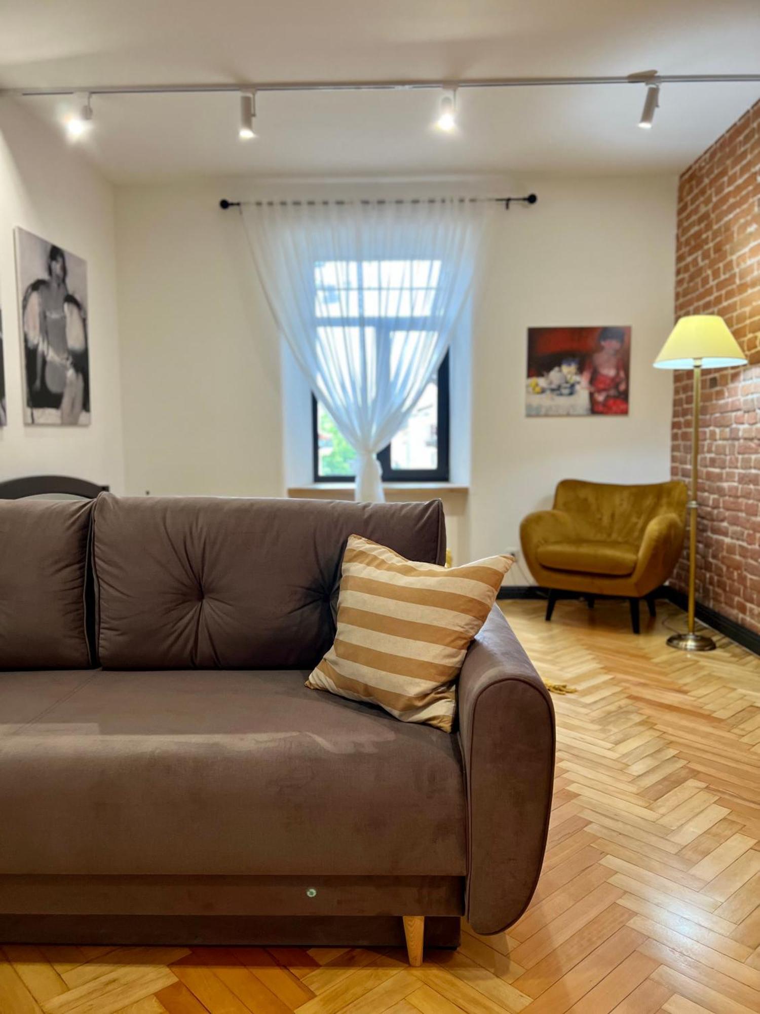 Art Apartment Glebova Liov Exterior foto